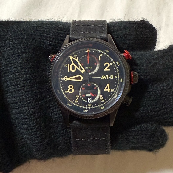 AVI-8 AV-4080-04 Duke Meca-Quartz Tangmere Hawk Hunter
Chronograph - Picture 1 of 12